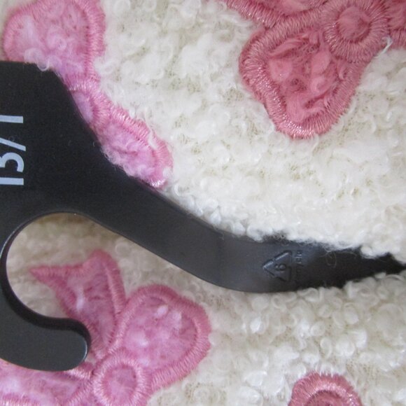 NWT Wonder Nation Girls Fuzzy Slippers slides white with colored bows size 13/1 - Picture 2 of 6